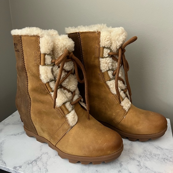 Sloane Shearling Boot - Camel main image 0